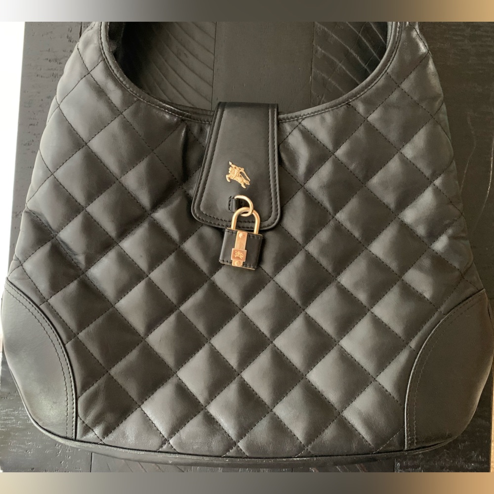 Burberry Quilted Black Leather Brook Hobo Shoulder Bag with Lock EUC - Picture 4 of 14